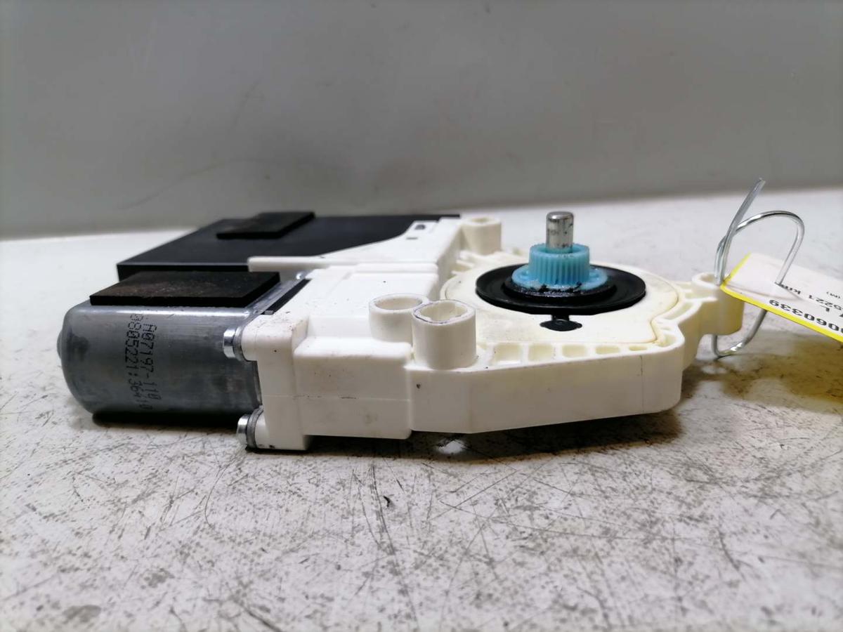 Volvo C70 2 original Fensterhebermotor vorn links Bj.2012